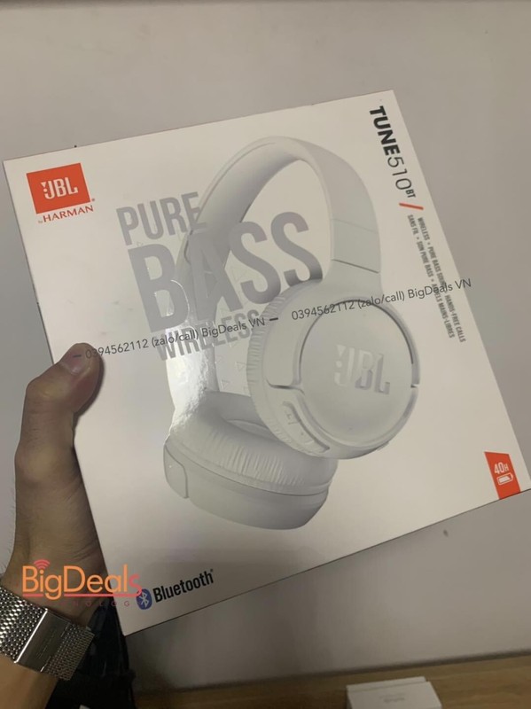 JBL T510BT Wireless Over-Ear Headphones – Black/Blue