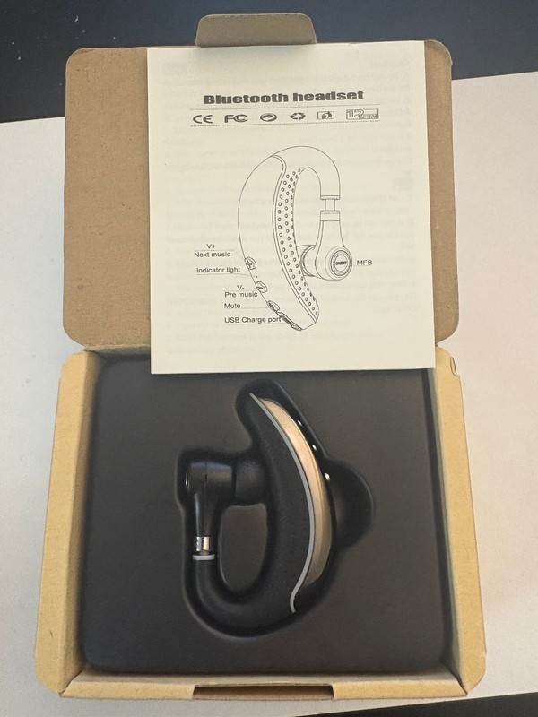 Bluetooth Headset In-Ear Black Wireless Mute USB Charge Port