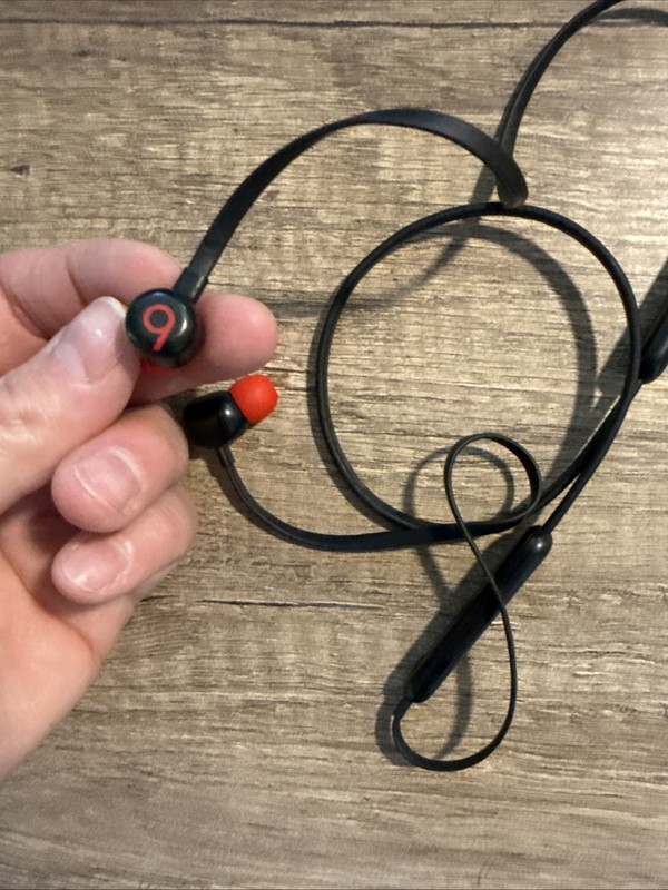 Beats by Dr. Dre Flex Wireless Bluetooth In-Ear Headphones A2295 - Beats Black gallery