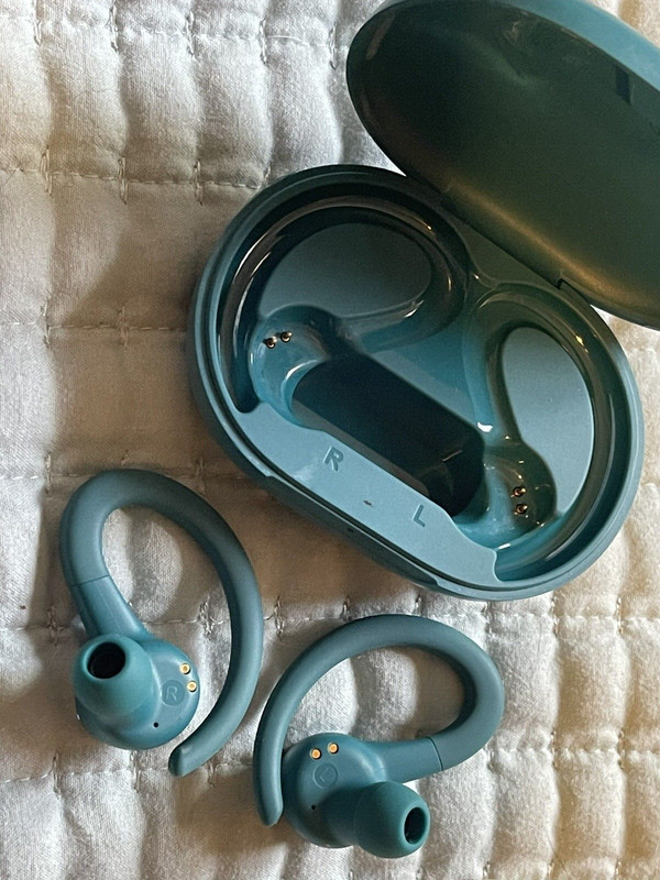 JLAB go air Sport True Wireless Earbuds high quality economical pre-owned