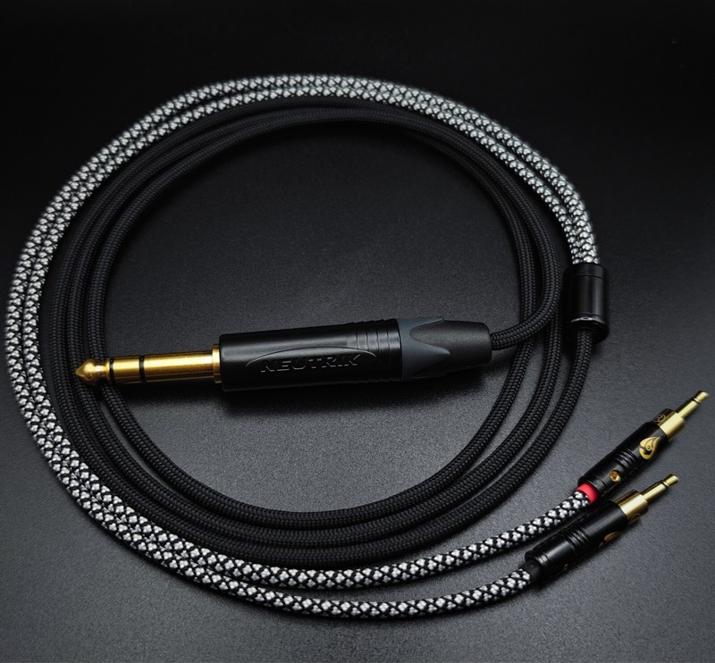 Custom Single Sleeve Headphone Cable - Dual 2.5mm Hifiman HE560 Sennheiser HD700 gallery