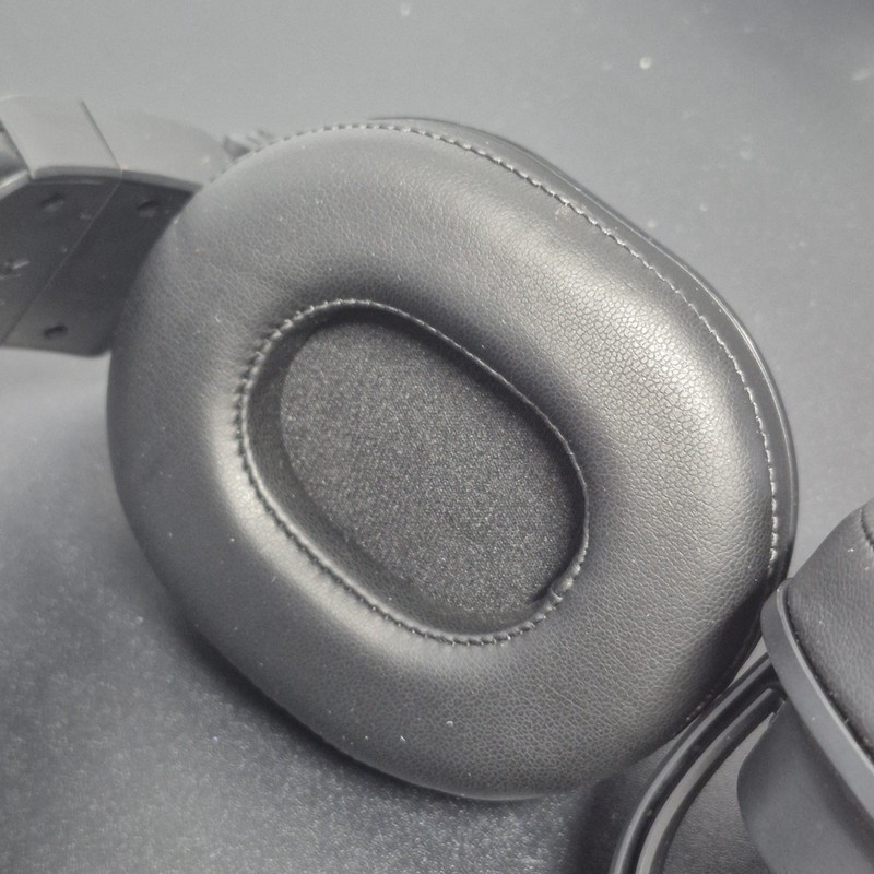 Sterling S402 Headphones DJ PC Games Music With Cord gallery