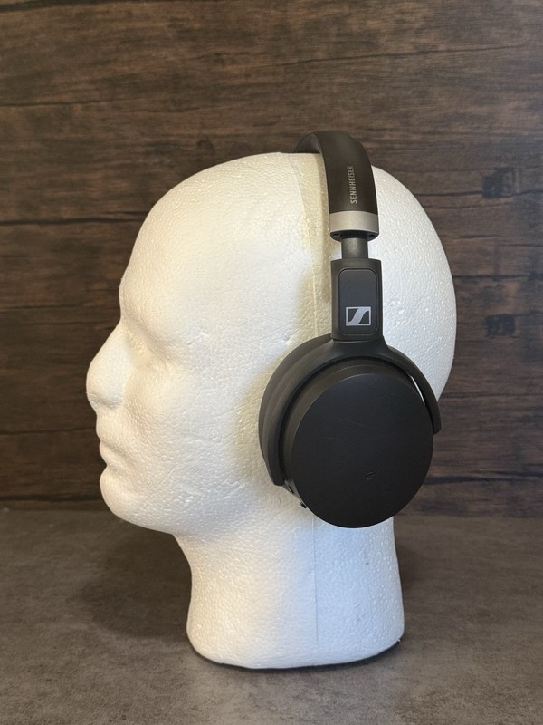 Sennheiser HD 450BT Noise-Cancelling Wireless Bluetooth Headphones (Black) gallery