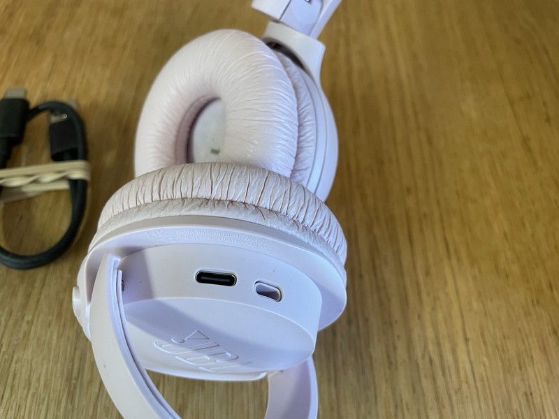 JBL Tune 510BT Pink Bluetooth Headphones Tested gallery