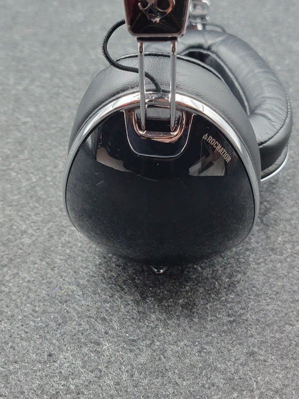 Skullcandy Roc Nation Aviator Chrome Black Over the Ear Wired Headphones Tested gallery