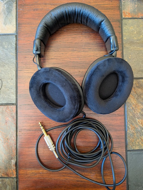 Audio-Technica ATH-M40fs Headphones – Black