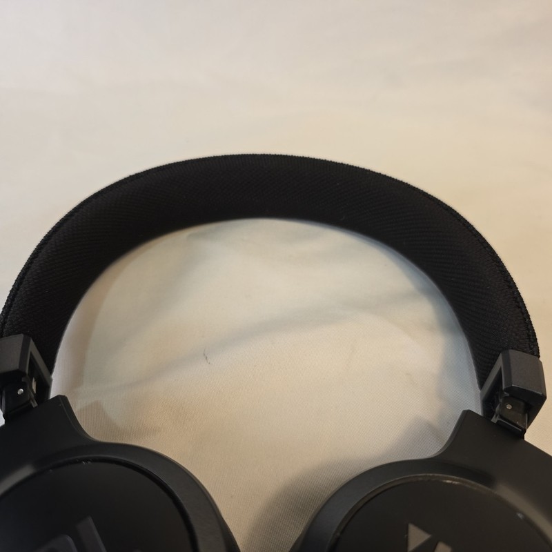 JBL Live 460NC Wireless On-Ear Noise Cancelling Headphones - Black gallery