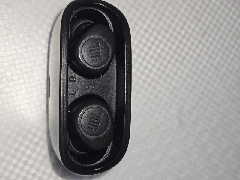 JBL Vibe Buds True Wireless Bluetooth Earbuds Headphones - Black - gallery
