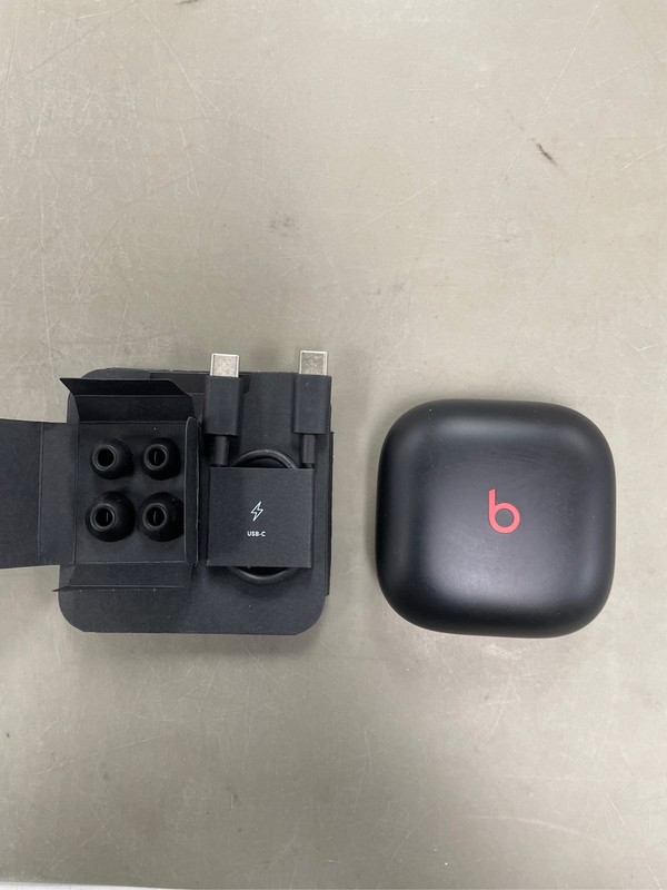 Beats Fit Pro (1st Gen) – True Wireless Noise Cancelling Earbuds – Active Noise