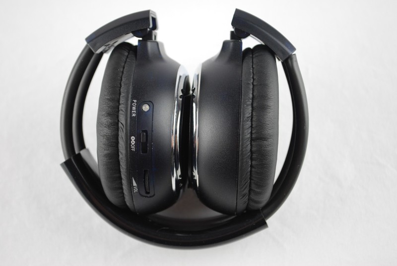 Ouku Two Channel Folding Rear Music System Infrared Headphones gallery
