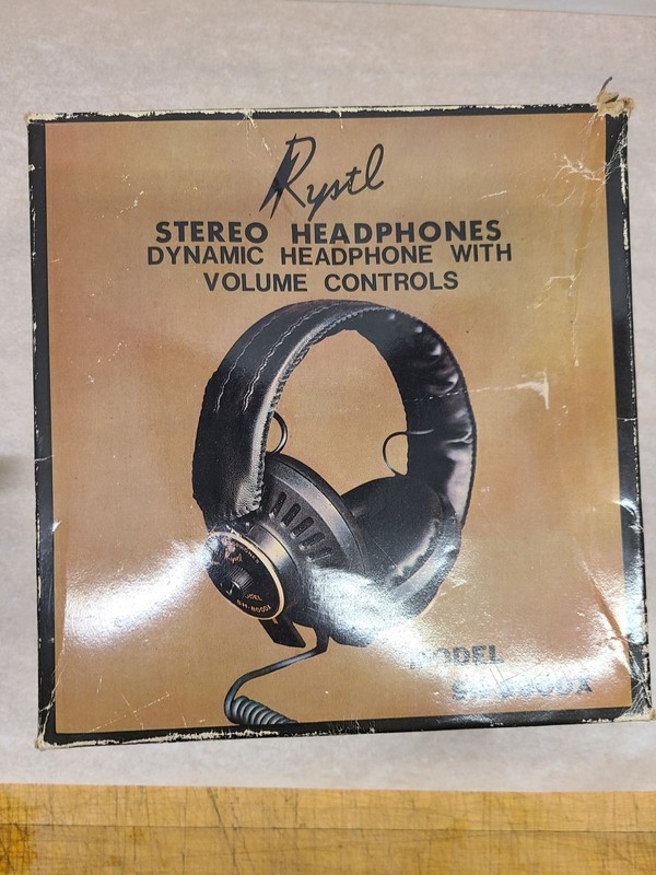 Vintage Rystl SH-800DX Stereo Headphones Wired Over-Ear Taiwan 8 Ohm