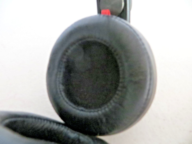 Beats by Dr. Dre Mixr On-Ear Wired Headphones 3.5mm Black/Red Controls TESTED gallery
