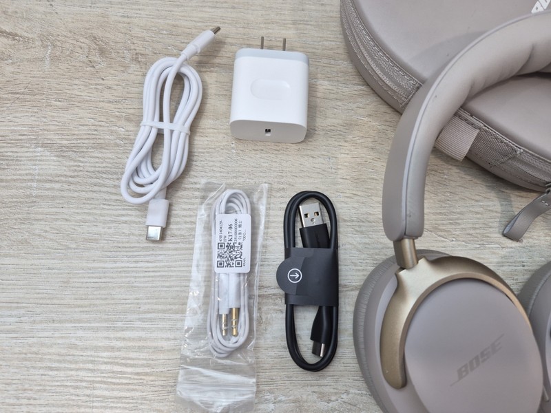 Bose QuietComfort Ultra Wireless Noise Cancelling Over-Ear Headphones -Sandstone gallery