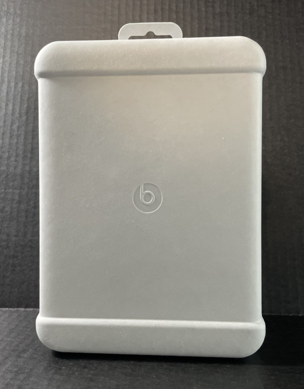 Beats Studio Pro Wireless Headphones — Sandstone MQTR3LL/A Complete in Box gallery