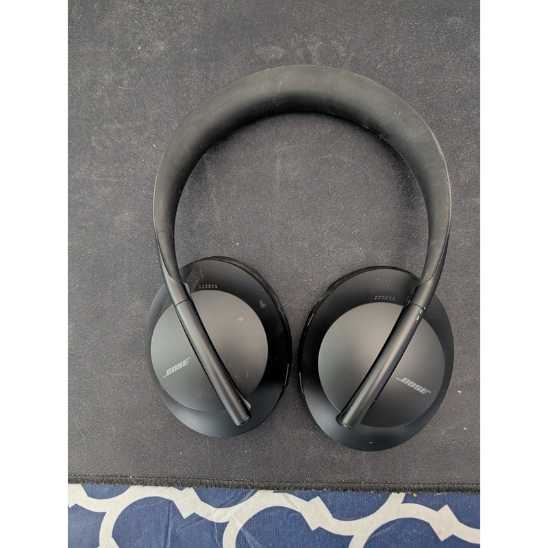 Bose Noise Cancelling Headphones 700 Wireless Over Ear Bluetooth Triple Black