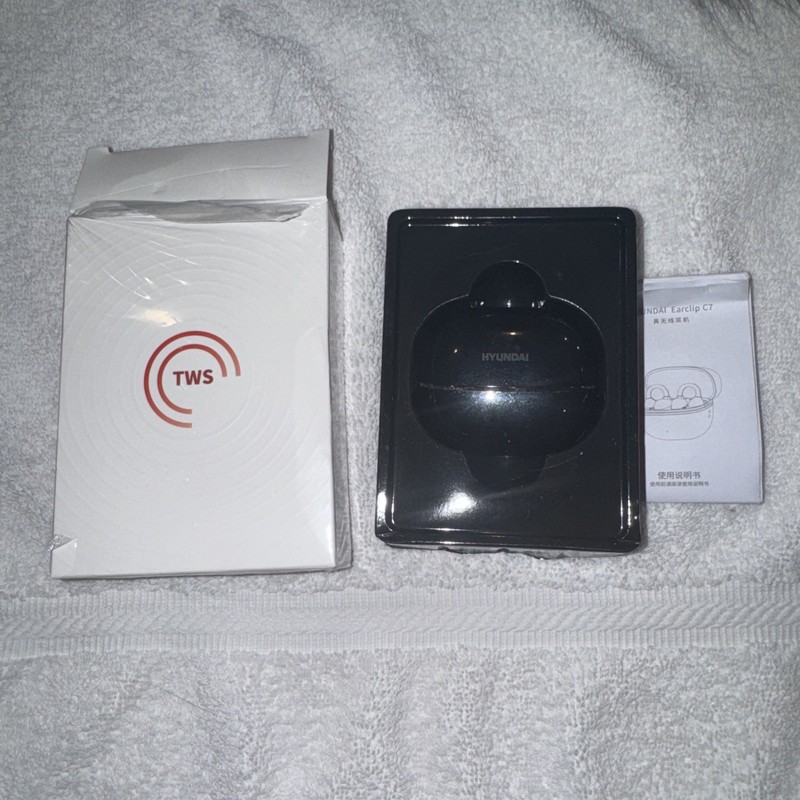 Hyundai Earclip C7 Clip-On Design Wireless Earphones Bluetooth – NEW SEALED!