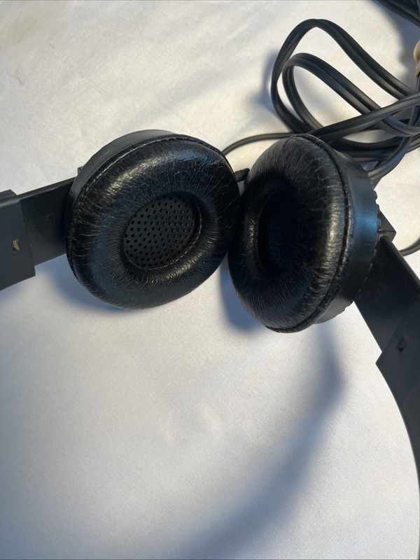 Vintage Yamaha YH-3 Orthodynamic Headphones Made in Japan 1/4" Plug Tested gallery