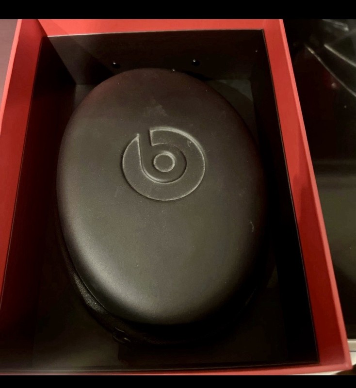 Legendary Pair Of Beats Studio Wired Jet Black gallery