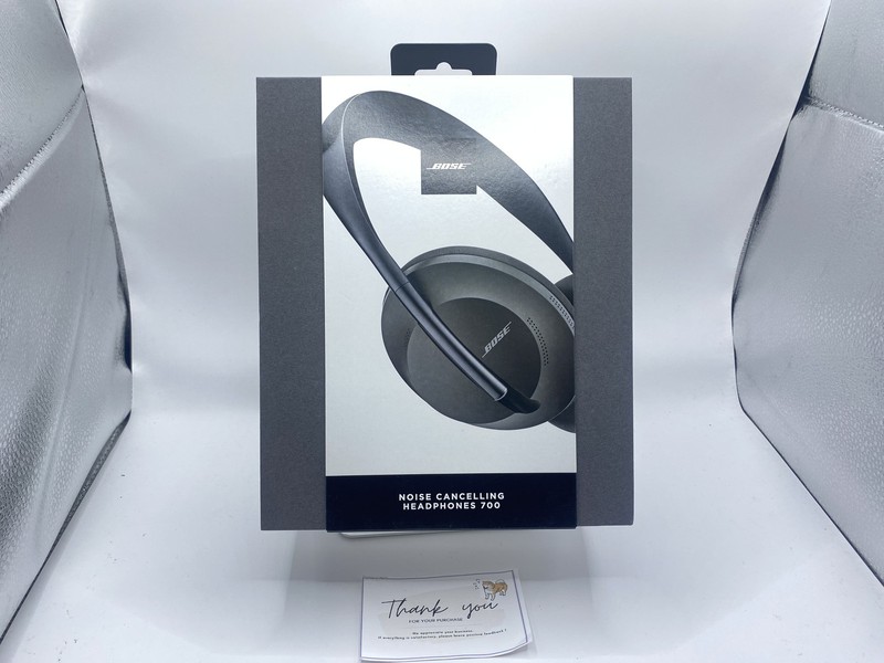 Bose Noise Cancelling Headphones 700 – Black New Sealed NC700