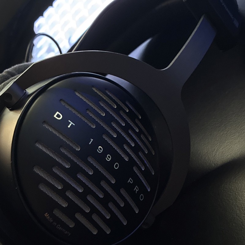 beyerdynamic DT 1990 PRO Black Over-Ear Headband Headphones Double Earpieces