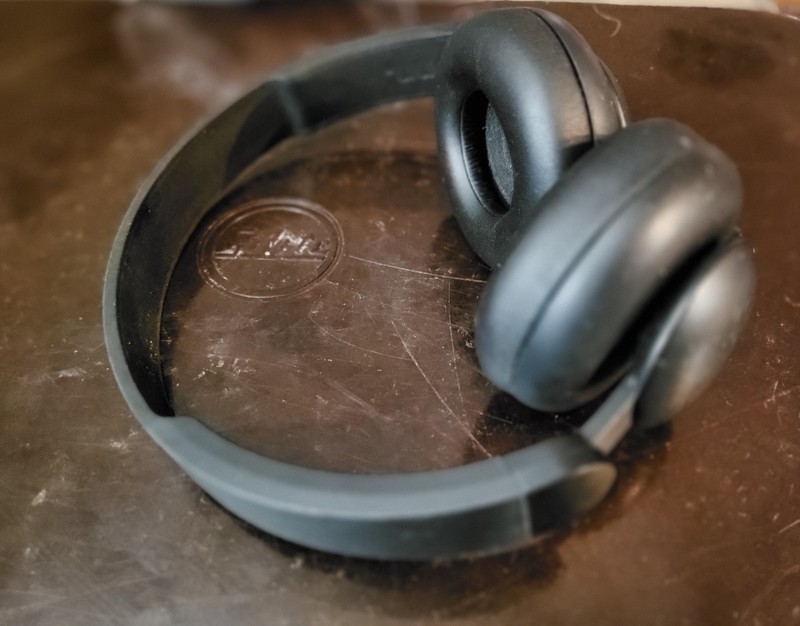 Onn Wireless On Ear Headphones Black Bluetooth gallery