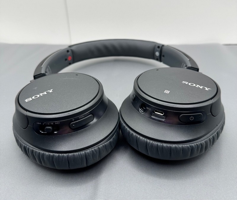 Sony WH-CH700N Wireless Over-Ear Headphones - Black with Noise Cancelling gallery