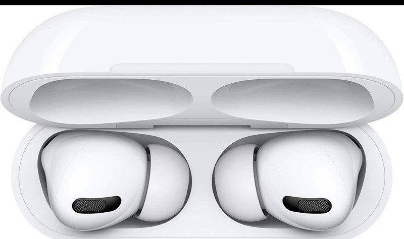 Apple AirPods Pro (1st Gen) 2 cases