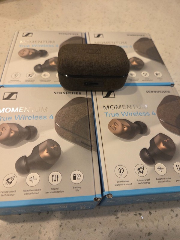Sennheiser Momentum True Wireless 4 Earbuds (MTW4) - Black Copper gallery
