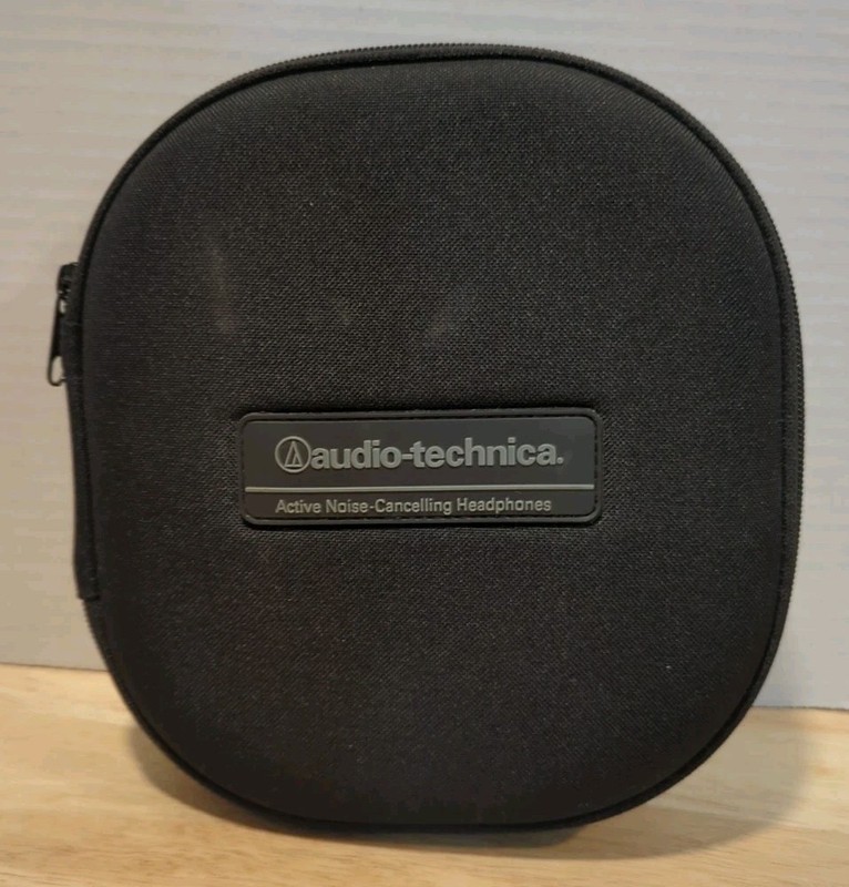Audio-Technica QuietPoint Active Noise Canceling With Case And Original Cord B3