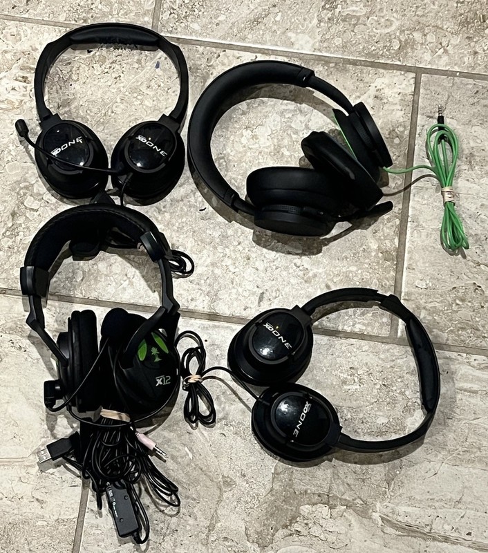Lot Of Assorted Brands Types & Condition Headphones Untested- LOT OF 4 FREE SHP