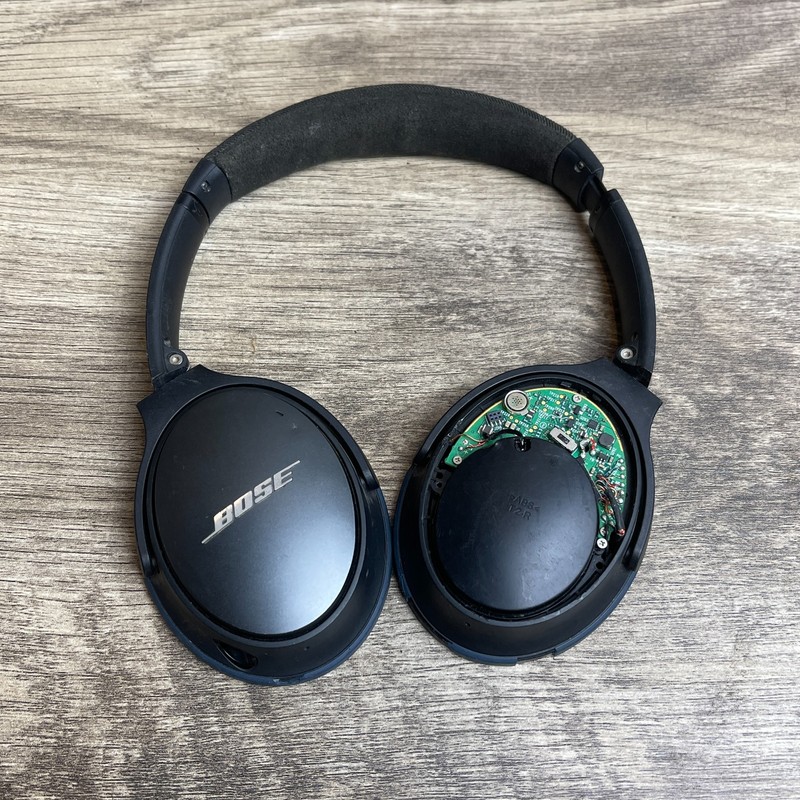 Bose QuietComfort 25 Black Acoustic Noise Cancelling Headphones