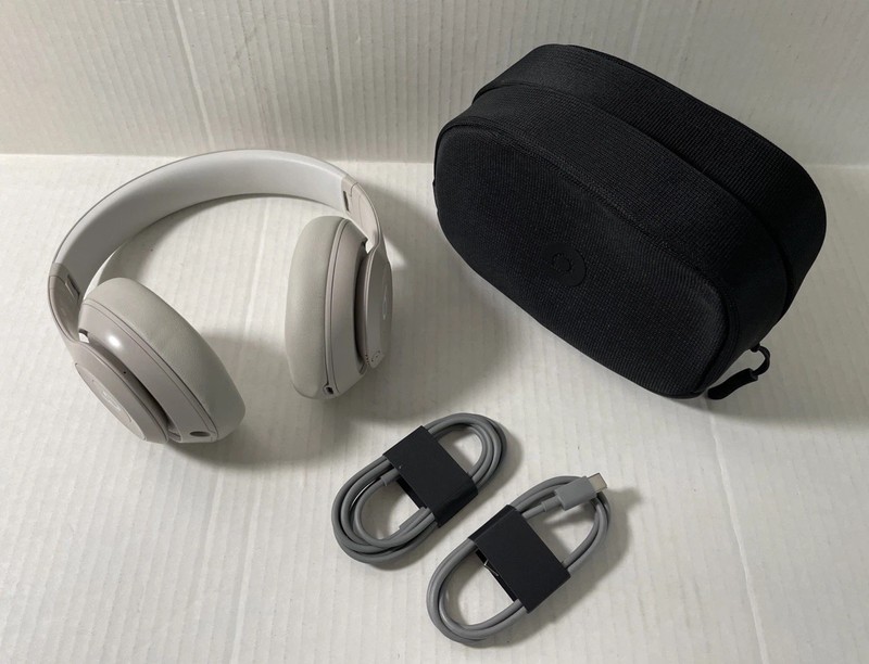 Beats Studio Pro Wireless Headphones — Sandstone MQTR3LL/A Complete in Box gallery