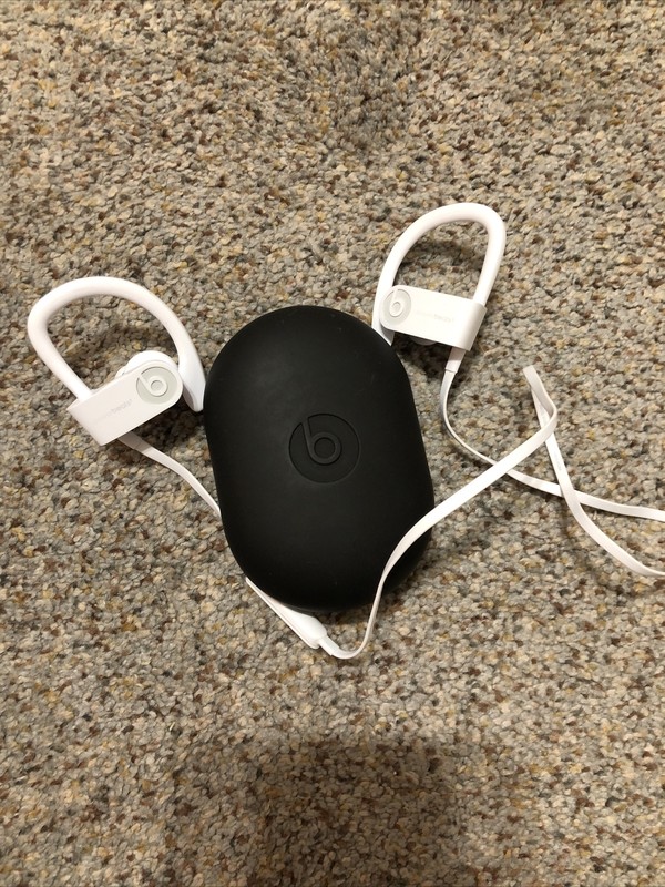 Beats by Dr. Dre ML8W2LL/A Powerbeats3 Wireless In-ear Headphone - White gallery