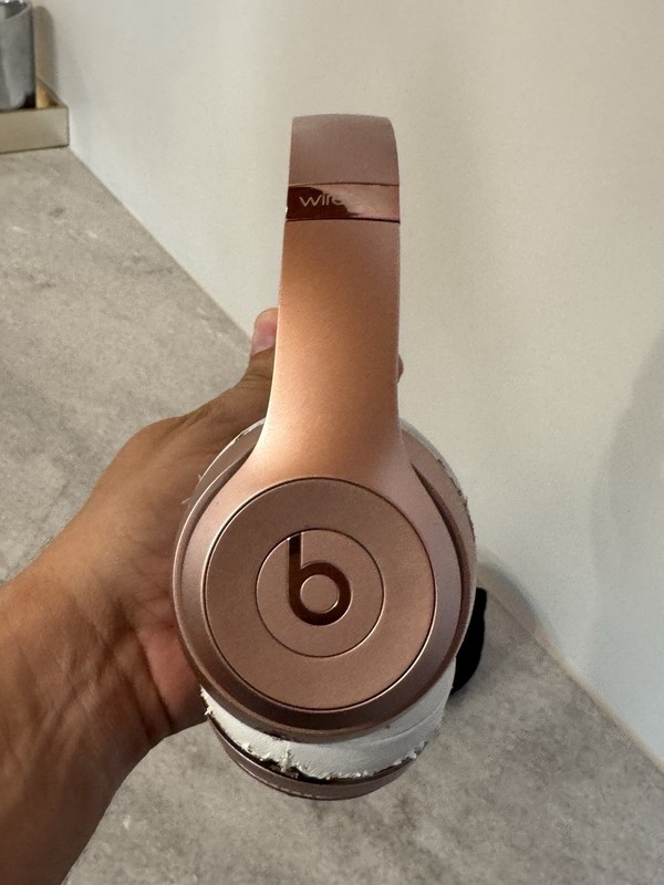 Beats by Dr. Dre Beats Solo 3 Wireless On-Ear Headphones - Rose Gold gallery