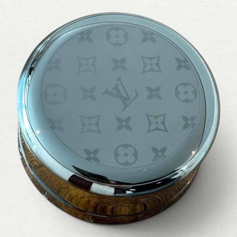Louis Vuitton Horizon Black Silver Monogram Earbuds Wireless Bluetooth Double gallery
