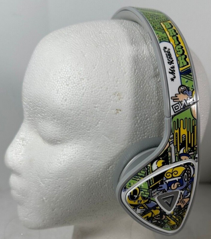 Brand New Monster Dna Wired Noise Isolating Headphones Lipton Brisk TeaGiveaway