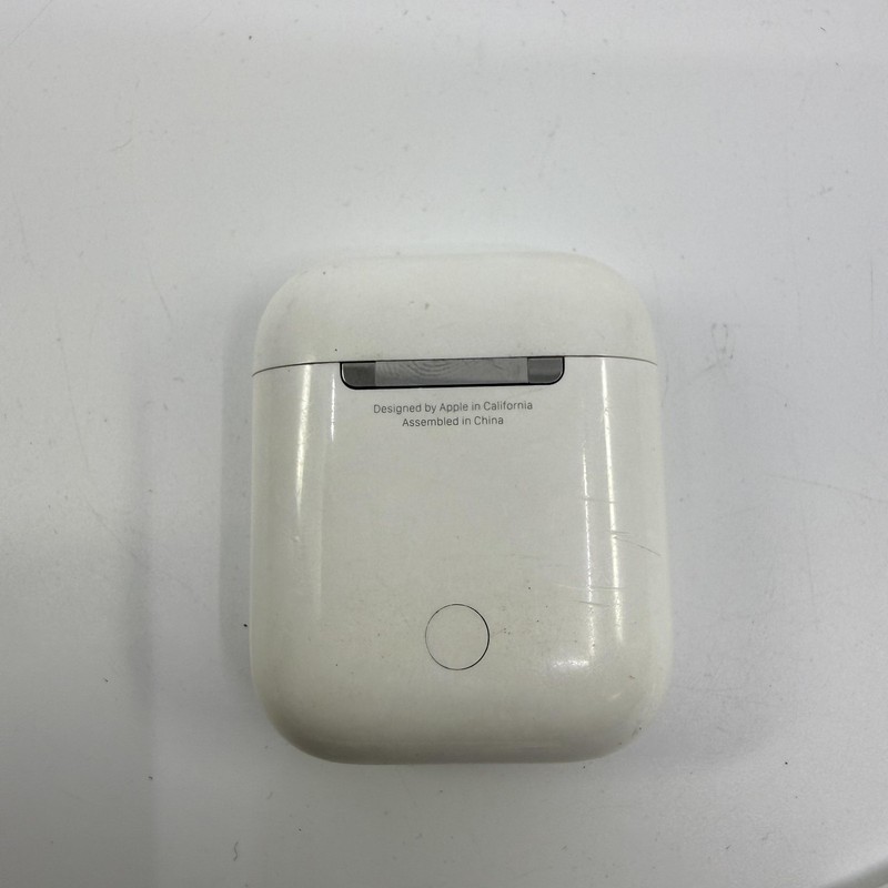 Apple AirPods A1602 EMC 2862 White Earbuds Charging Case Lightning Bluetooth* gallery