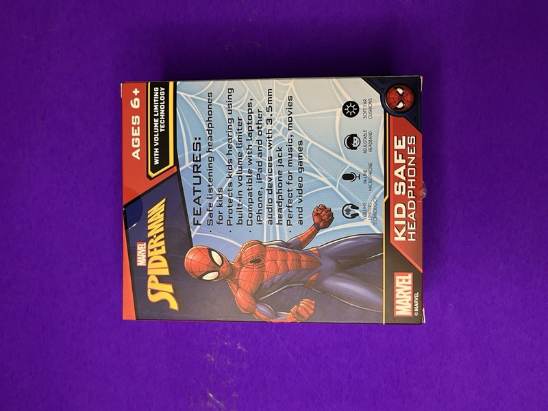 Marvel Spider-Man Headphones Red White 3.5mm Volume Limitation Adjustable Headb… gallery
