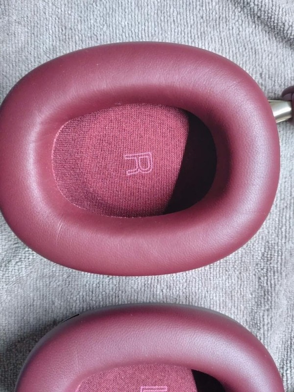 Bowers & Wilkins PX8 Wireless Noise Cancelling Headphones Royal Burgundy 40mm gallery