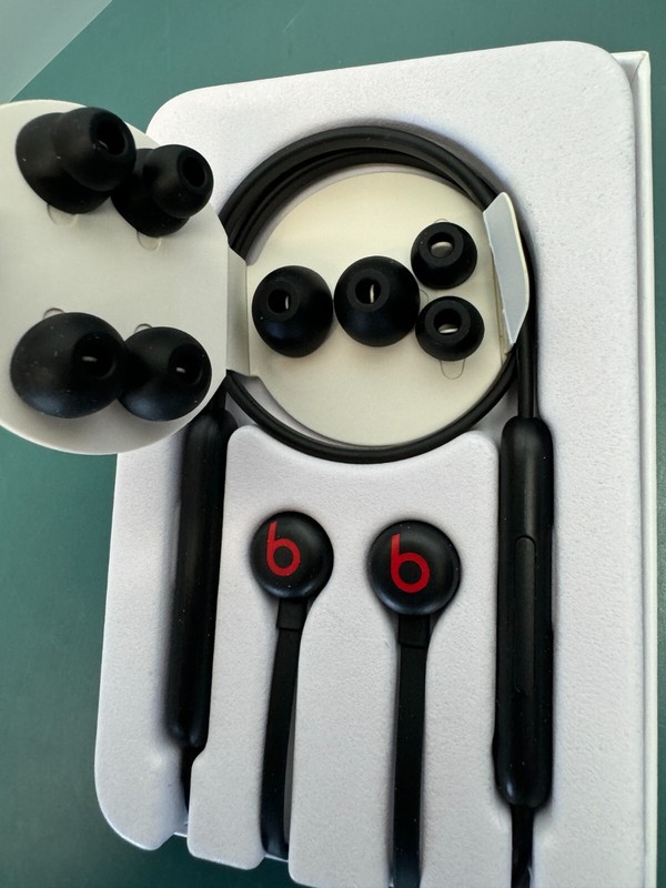 Beats by Dr. Dre A2295 Flex Wireless In-Ear Headphones MYMC2LL/A