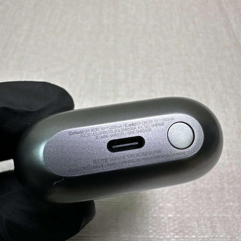 Samsung Galaxy Buds 3 R530 Wireless Bluetooth Earbuds / READ gallery