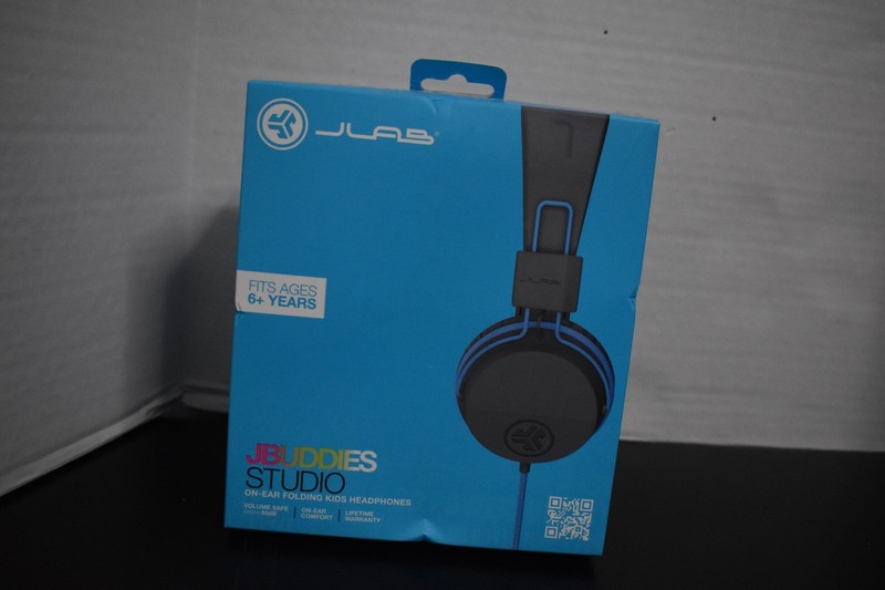 JLAB JBUDDIES STUDIO ON EAR FOLDING KIDS HEADPHONES NEW