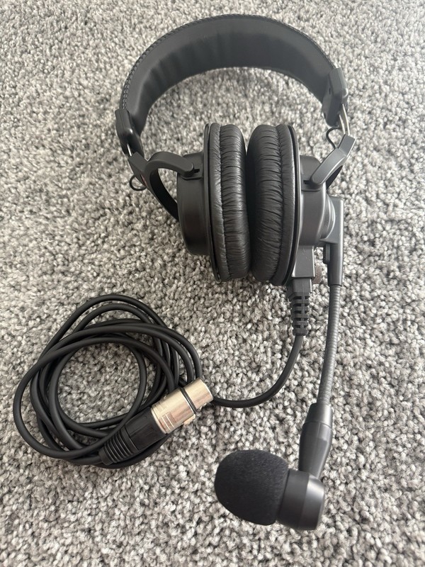 Audio-Technica BPHS1 Broadcast Stereo Headset Black