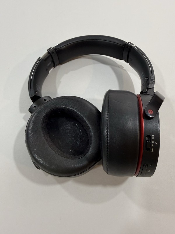 Sony MDR-XB950BT Extra Bass Wireless Bluetooth Stereo Headphones READ gallery