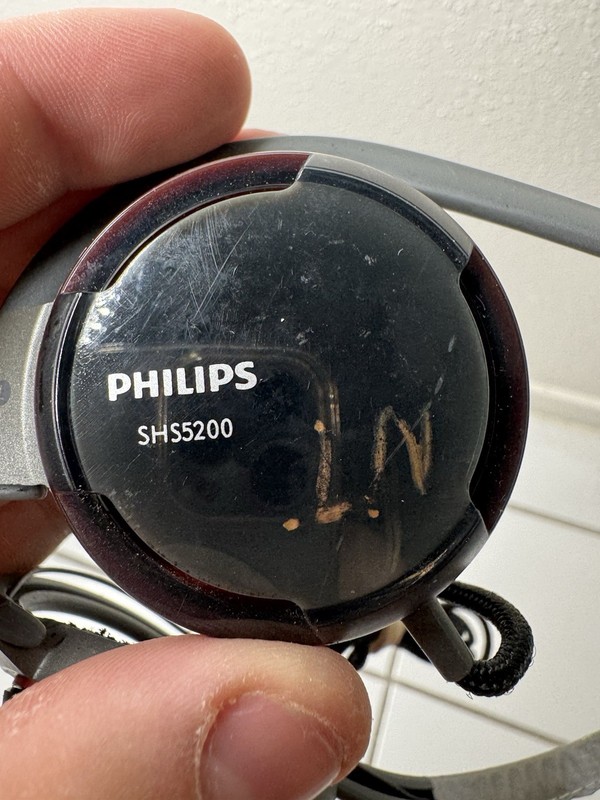 Philips SHS5200 Rich Bass Neckband Headphones Wired 3.5mm - Works - Need New Pad gallery