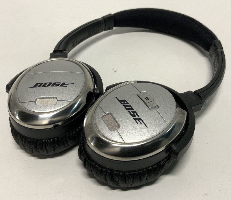 Bose QuietComfort 3 QC-3 Acoustic Noise Cancelling Headphones Set gallery