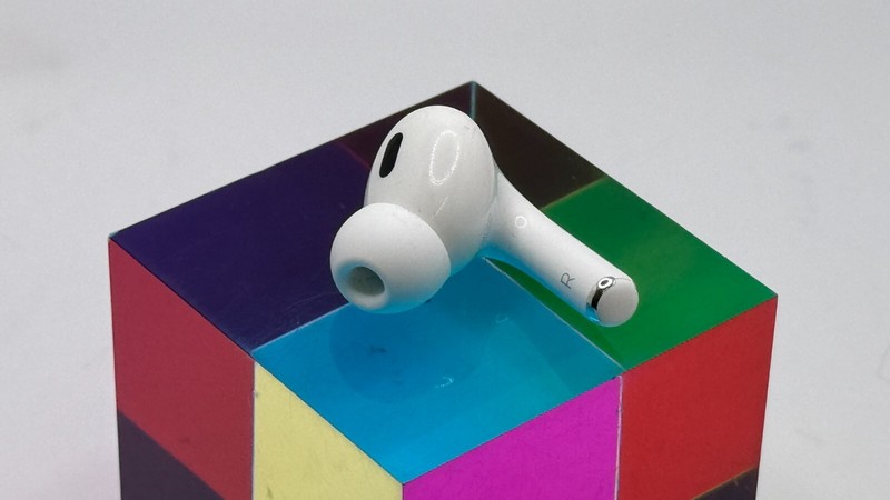 Apple AirPods Pro 2nd Generation USB-C OEM Replacement Right Side A3047 (R)