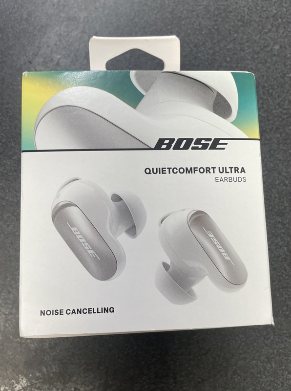 NEW Bose QuietComfort Ultra Wireless In-Ear Headphones – White Smoke