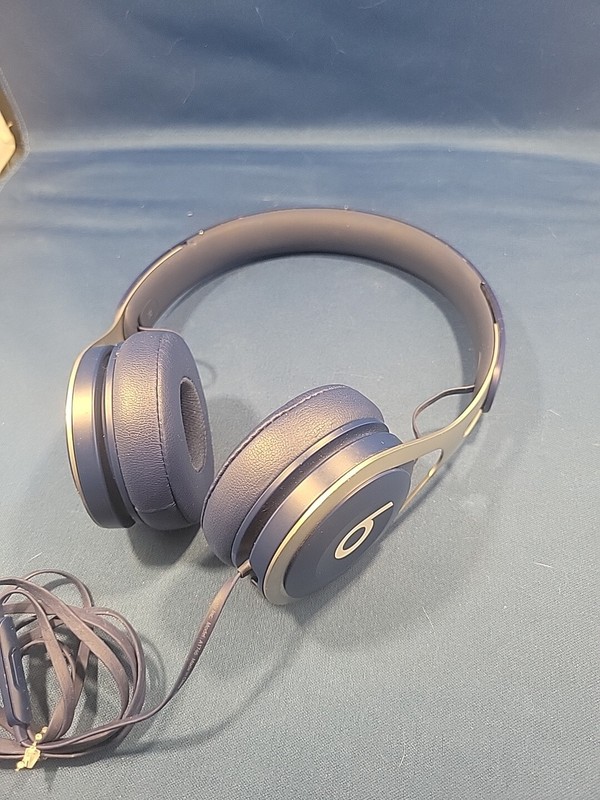Beats By Dr. Dre – “Wired” Headphones – (Blue)_Plus Volume Buttons