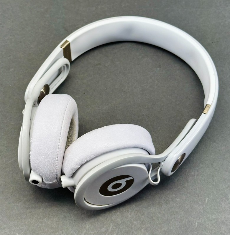Beats By Dre Mixr Headphones #2 gallery